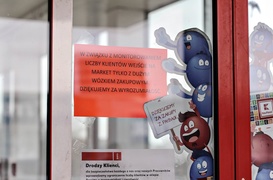 Nowe obostrzenia. \"W Elblągu spokojnie, tylko ludzie jakby smutniejsi\"