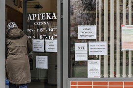 Nowe obostrzenia. \"W Elblągu spokojnie, tylko ludzie jakby smutniejsi\"