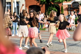 „Ona to on” w Kinie na Obcasach