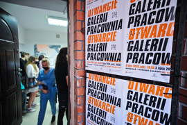 O różnym spojrzeniu na człowieka, czyli otwarcie Galerii Pracownia