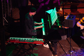 Jazzbląg ponadwirusowy
