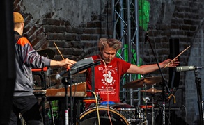 Jazzbląg ponadwirusowy