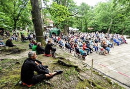 Teatr zagościł w Bażantarni