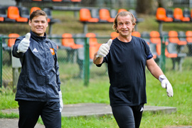 Pomarańczowo-czarny początek sezonu