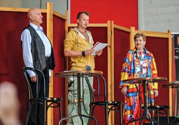 Oskarowo przy stoliku