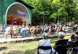 Oskarowo przy stoliku