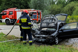 Pożar opla na ul. Łęczyckiej