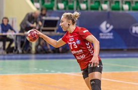 Start przegrał z mistrzyniami Polski
