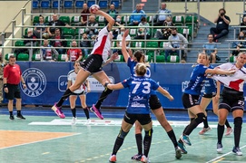 Start wygrywa na rozpoczęcie sezonu