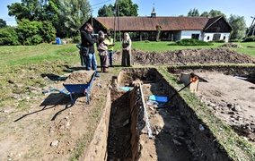 Archeologiczny dzień otwarty. Jak przebiegają prace w Janowie? zdjęcie nr 230187