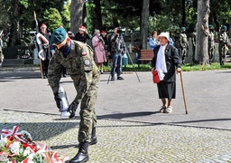 \"Mimo brutalnych represji zachowali polskość\"
