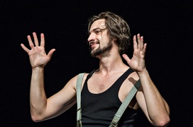 W poszukiwaniu sedna. 301. premiera w elbląskim teatrze