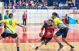 Młodość przegrała z doświadczeniem