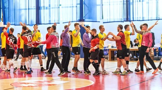 Młodość przegrała z doświadczeniem