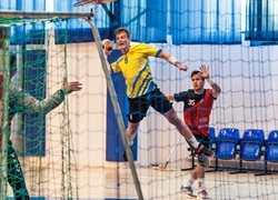 Młodość przegrała z doświadczeniem