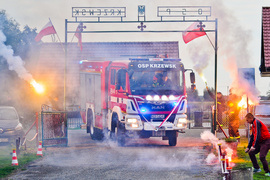 Nowy wóz dla strażaków z Krzewska