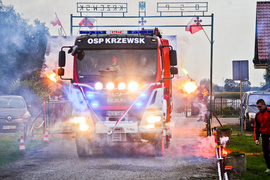 Nowy wóz dla strażaków z Krzewska