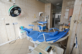 Emocje wokół oddziału położniczego