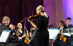 Polskie melodie z EOK