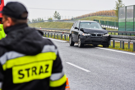 Kolizja bmw z dostawczym fordem