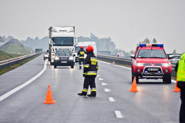 Kolizja bmw z dostawczym fordem