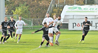 Nadal bez zwycięstwa, trener zrezygnował