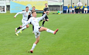 Nadal bez zwycięstwa, trener zrezygnował