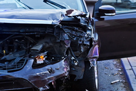 Zderzenie dostawczego fiata z osobowym fordem, kierowca fiata stracił prawo jazdy