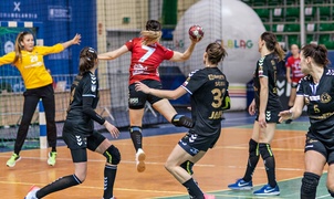 Start nadal w dołku