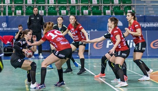 Start nadal w dołku