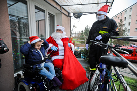Strażacki Mikołaj spełnia marzenia