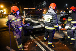 Kolizja audi z oplem na skrzyżowaniu ul. Wigilijnej z Rycerską