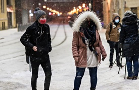 „Nie przyjmuję mandatu”. Zimowy spacer Elbląskiego Strajku Kobiet