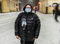 „Nie przyjmuję mandatu”. Zimowy spacer Elbląskiego Strajku Kobiet