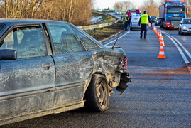 22-latek spowodował wypadek, będąc pod wpływem narkotyków i bez prawa jazdy