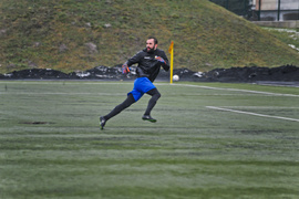 W deszczu bez bramek