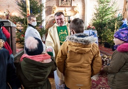 Elbląski duchowny po raz kolejny wsparł WOŚP
